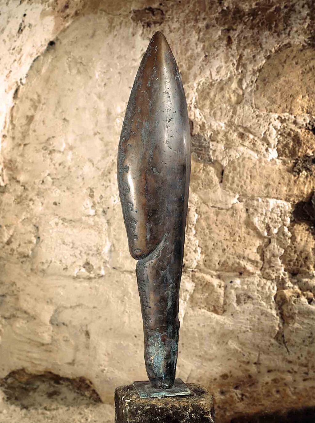 Robert Sobociński, Głowa II, 1990, brąz, wys. 85 cm