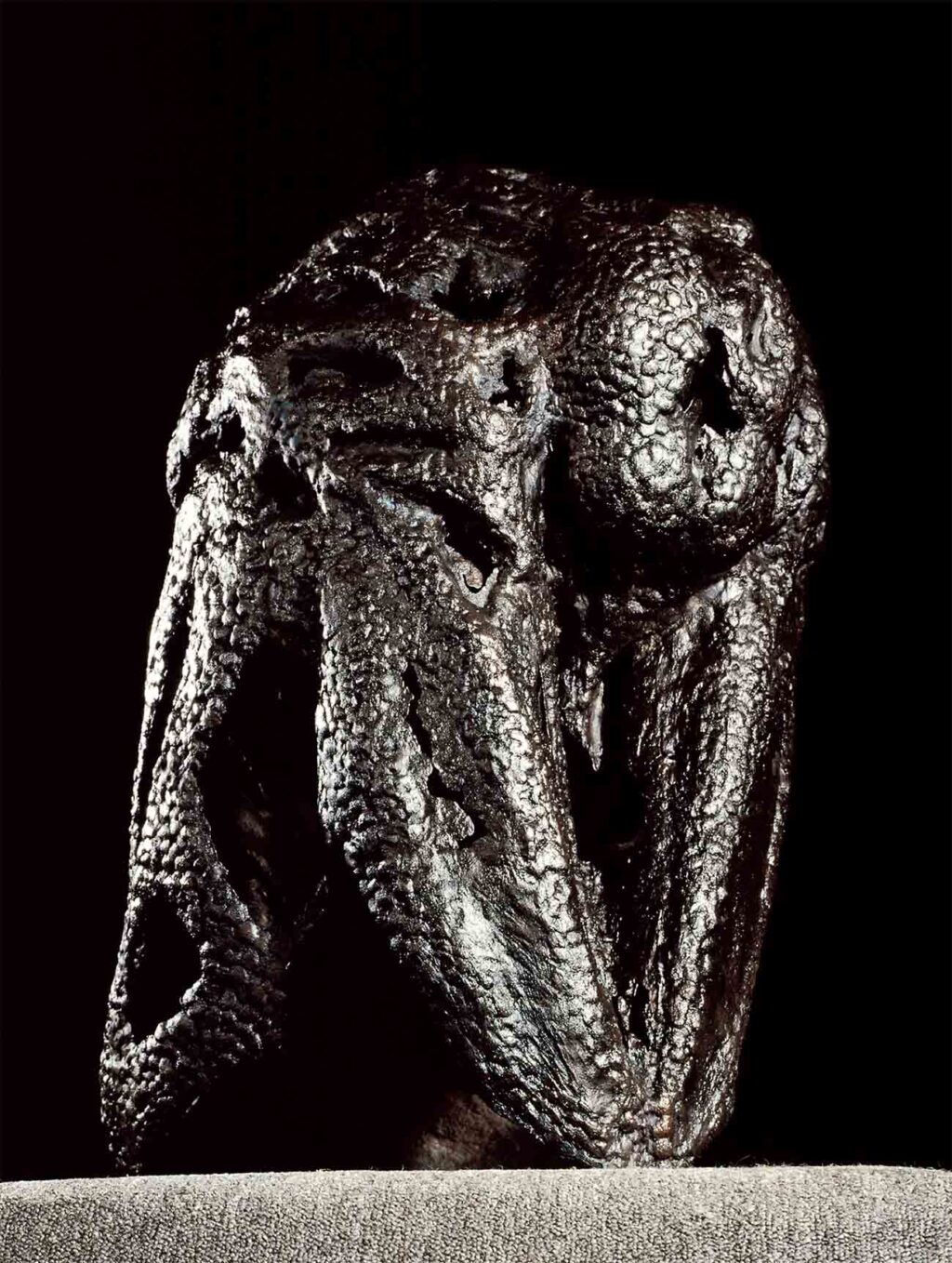 Robert Sobociński, Skulony, 1993, brąz, 70x55x55 cm