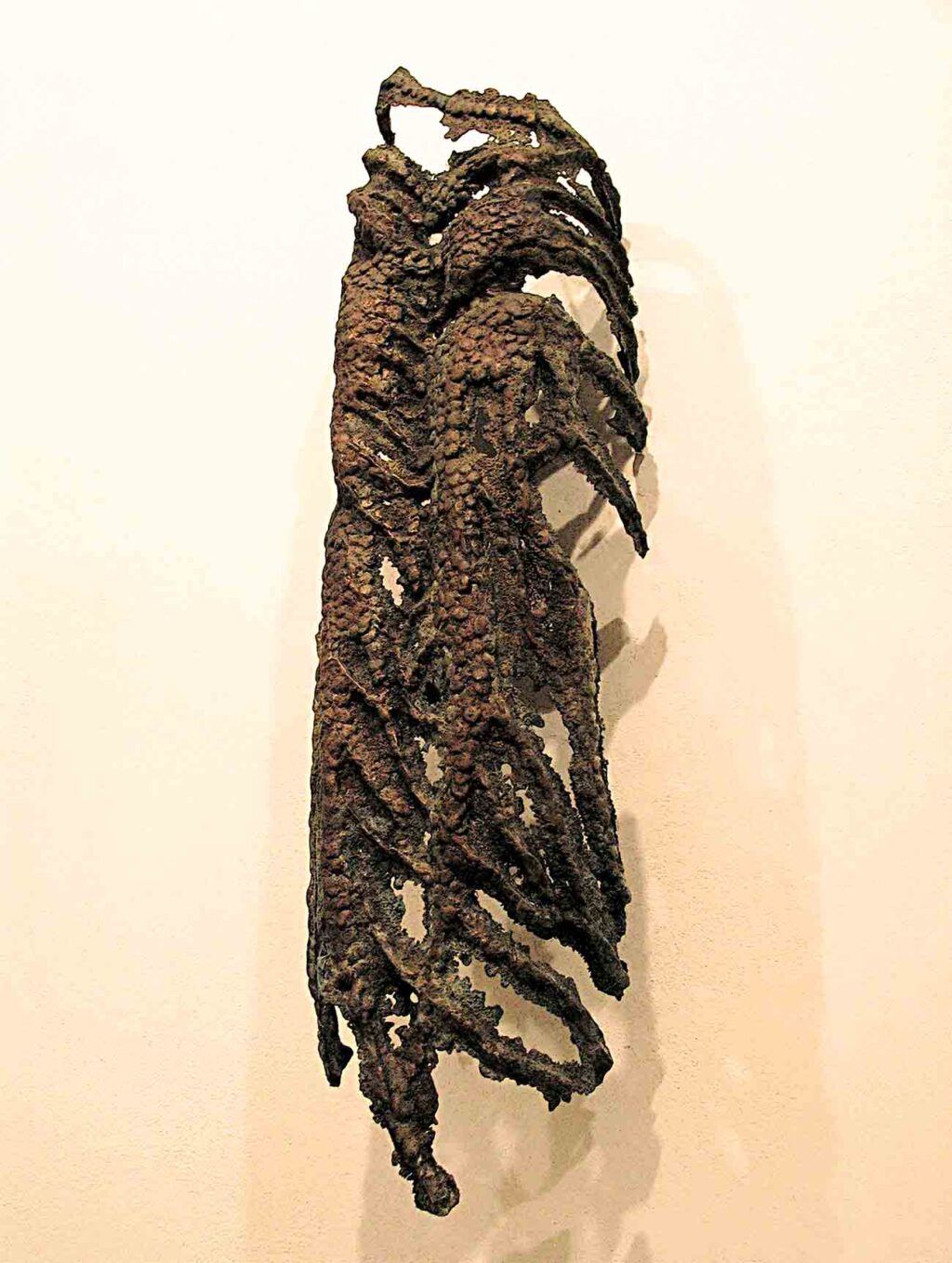 Robert Sobociński, Nerw, 2002, brąz, 60x30x20 cm