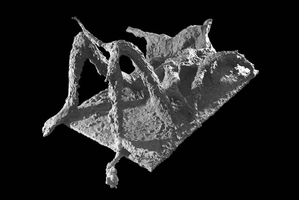 Robert Sobociński, Nicość, 2019, brąz, 140x90x60 cm