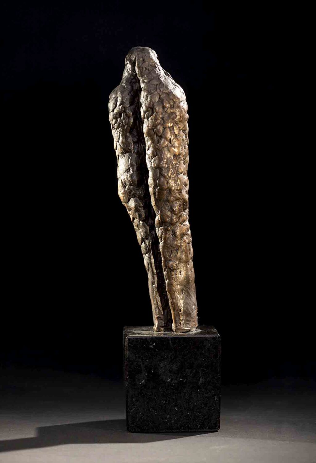 Robert Sobociński, Rozdwojony, 2022, brąz, 110x45x27 cm